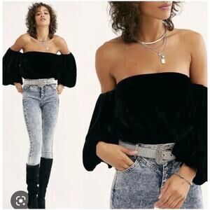 Free People Mare Mare Black Velvet Off-Shoulder Top
NWT
Size Small
Retail $128